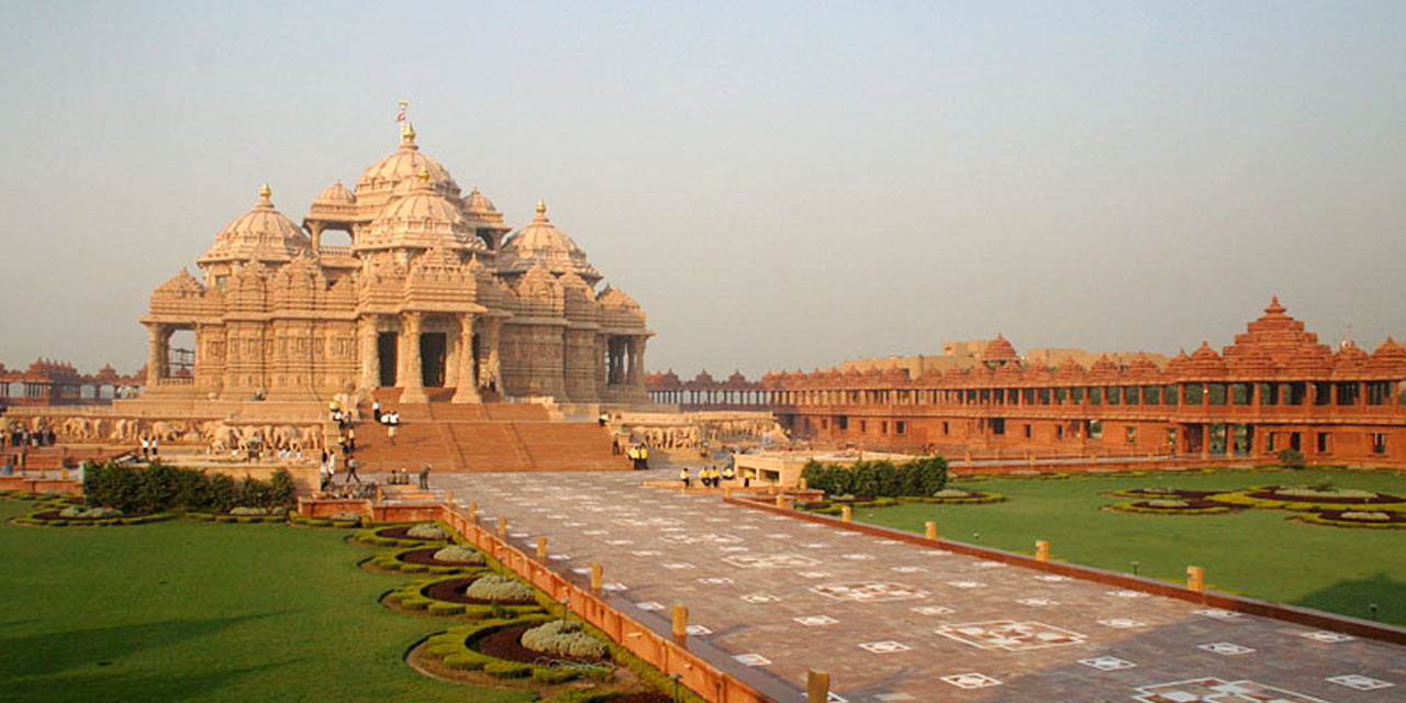 Akshardham Temple, Ahmedabad Top Places to Visit in Three Days